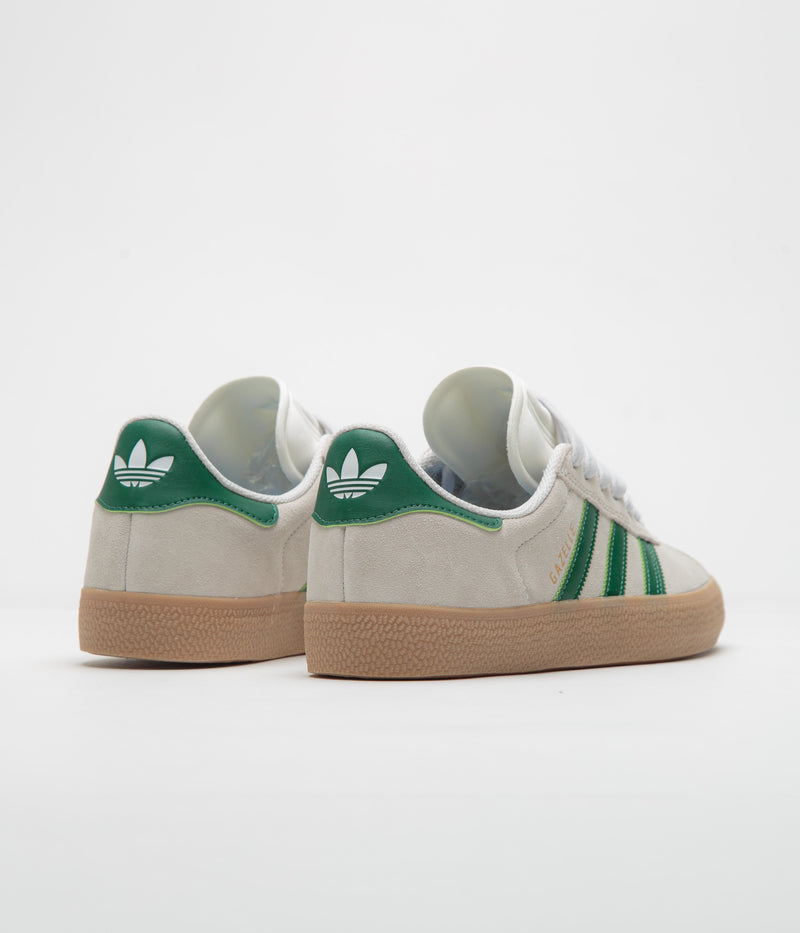 Adidas Gazelle Shoes in Crystal White and Crystal White / Gum4