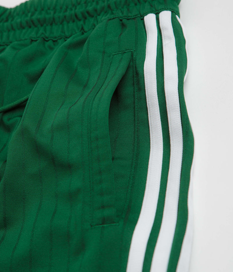 Adidas Skateboarding Classic Shorts in Dark Green and White