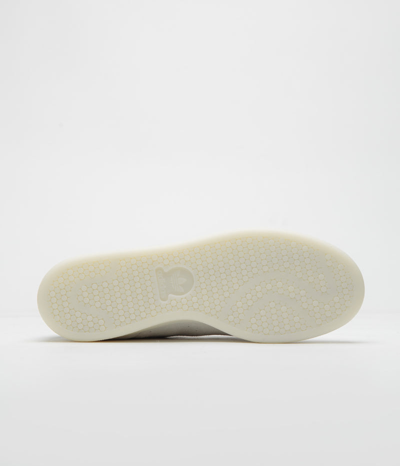 Adidas Stan Smith Shoes in FTWR White and Green / FTWR White