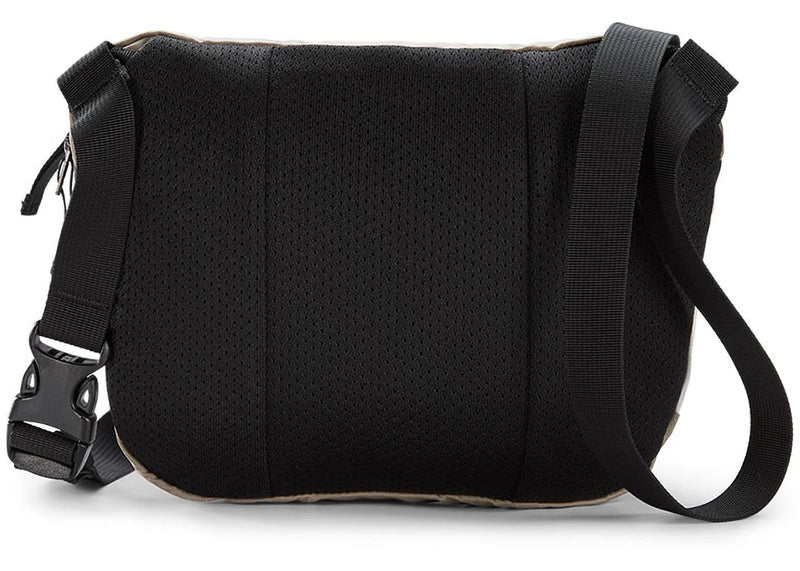 Arc'teryx x BEAMS Mantis2 Waistpack Dimensions