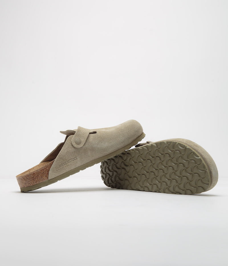 Birkenstock Boston Narrow Sandals in Faded Khaki