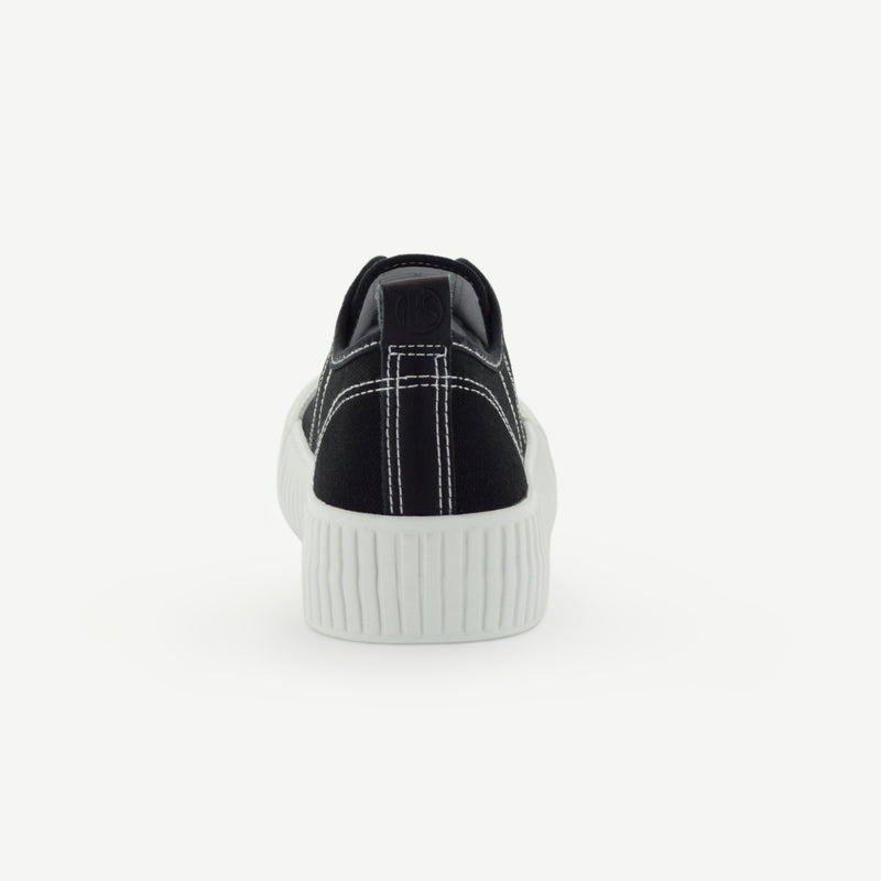 COURT ROYALE: VULCANIZED COURT SHOE - BLACK/WHITE