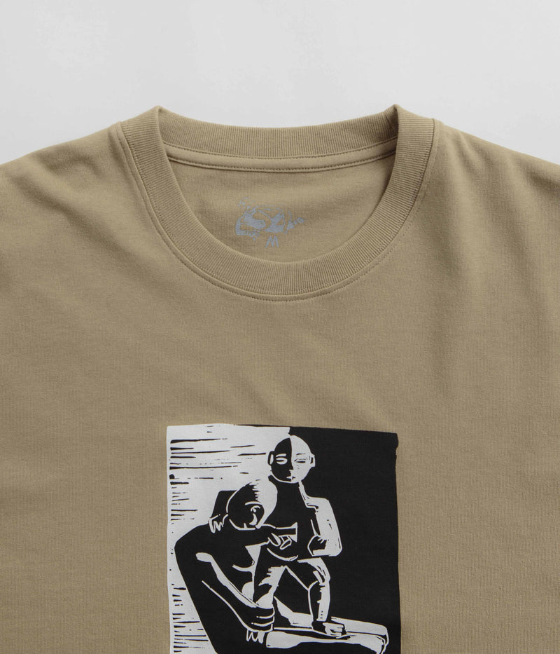 Dancer Heart T-Shirt in Khaki