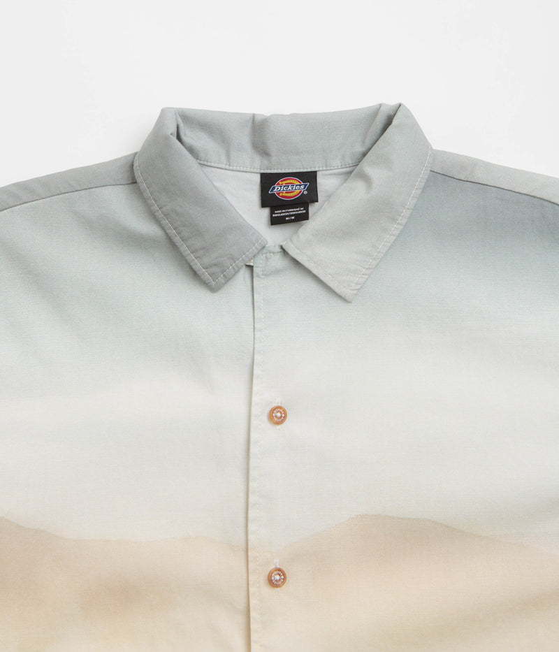 Dickies Running Wild Short Sleeve Shirt in Oak Buff