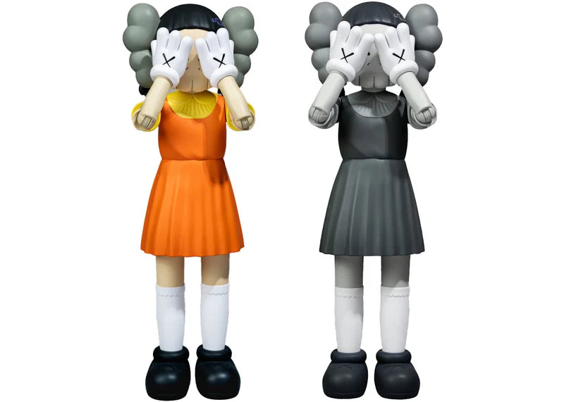 KAWS Young-Hee Vinyl Figure Set