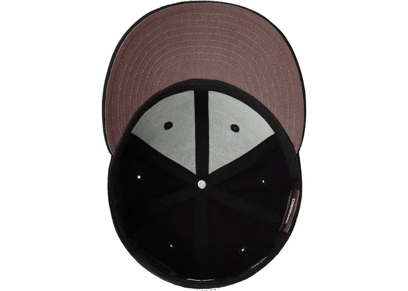 Kith for New Era New York Yankees 10 Year Anniversary Low Profile 59Fifty Fitted Hat Saddle