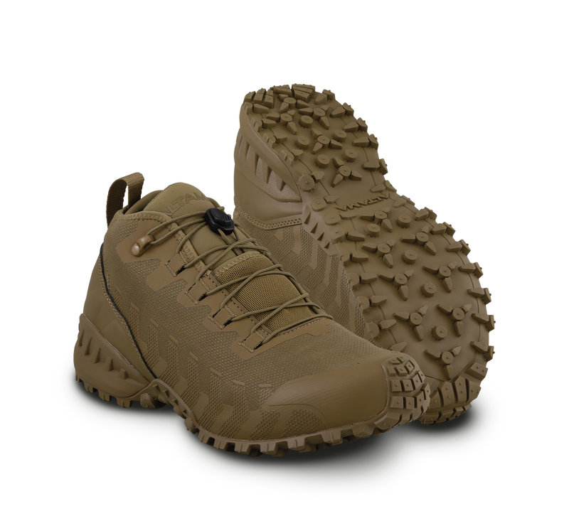 Photo of a pair of Altama® Legacy hiking and crosstraining footwear