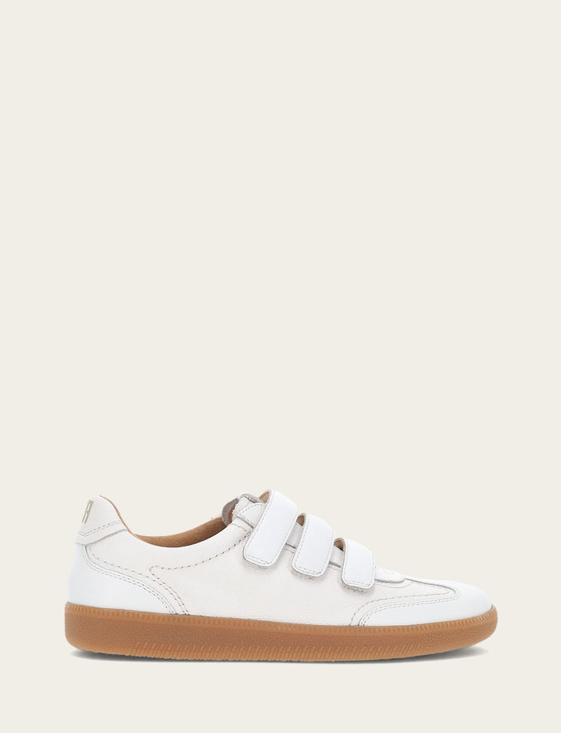 Milly 3 Strap - White - Outside
