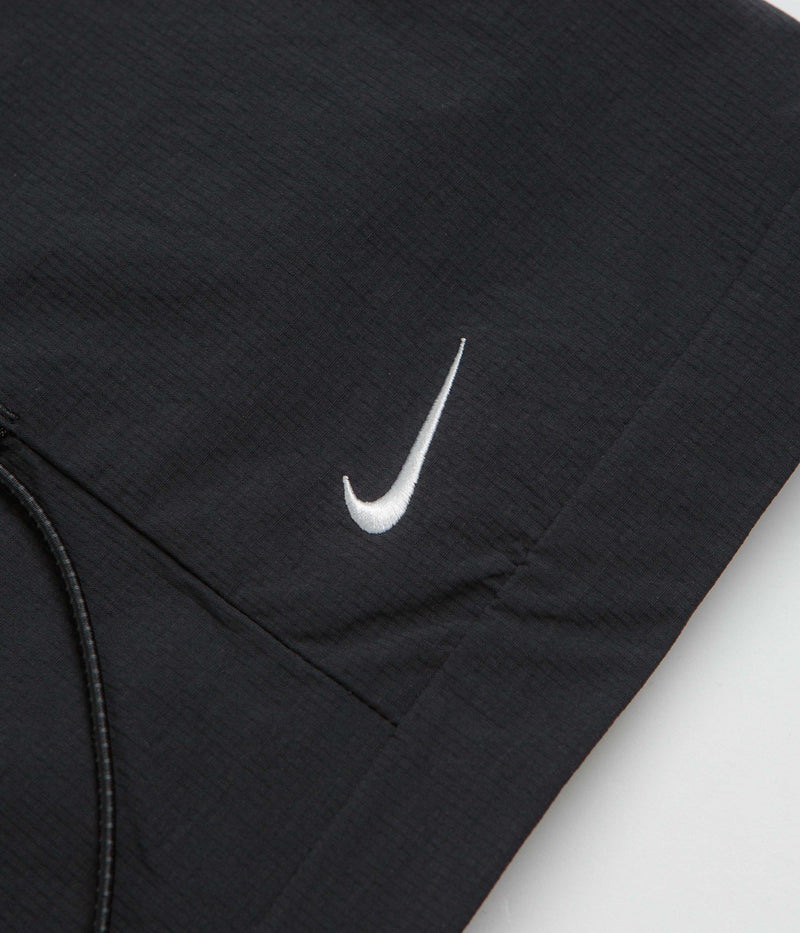 Nike ACG Death Bloom Vest in Black and Anthracite / Summit White