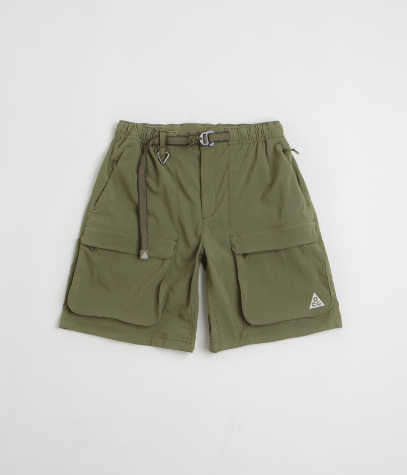 Nike ACG Smith Summit Cargo Shorts in Medium Olive and Sequoia / Summit White