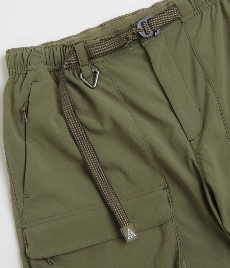 Nike ACG Smith Summit Cargo Shorts in Medium Olive and Sequoia / Summit White