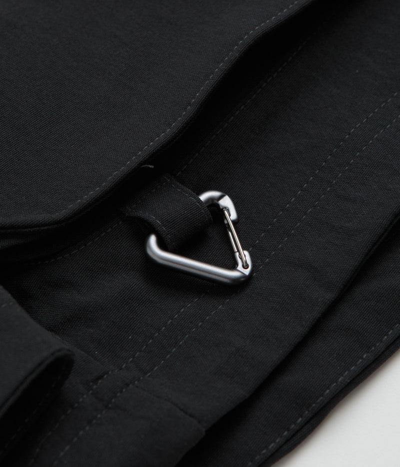 Nike ACG Smith Summit Jacket in Black and Anthracite / Summit White