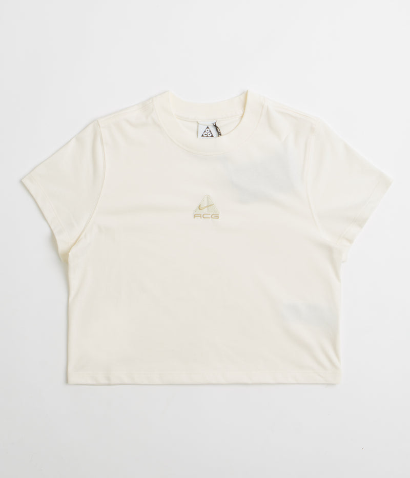 NIke ACG Womens Baby Lungs T-Shirt in Pale Ivory and Light Khaki / Parachute Beige