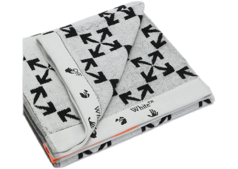 OFF-WHITE Arrow Pattern Towel Set
