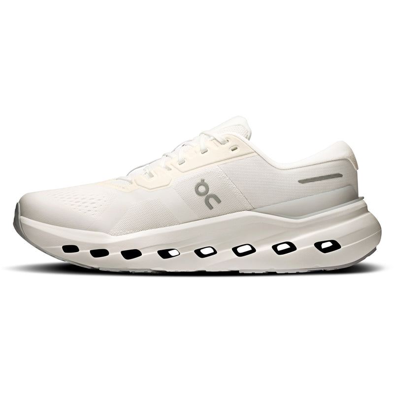 ON CLOUDRUNNER 3