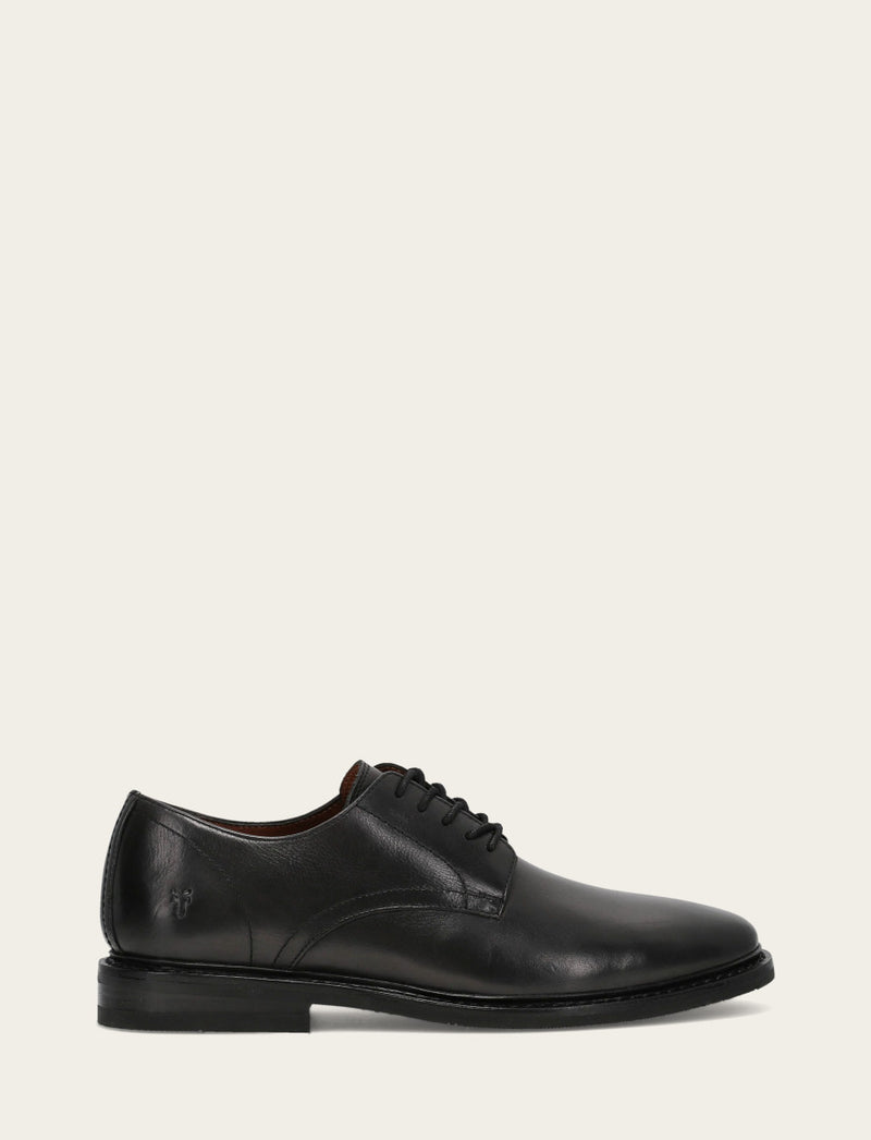 Paul Oxford - Black - Outside