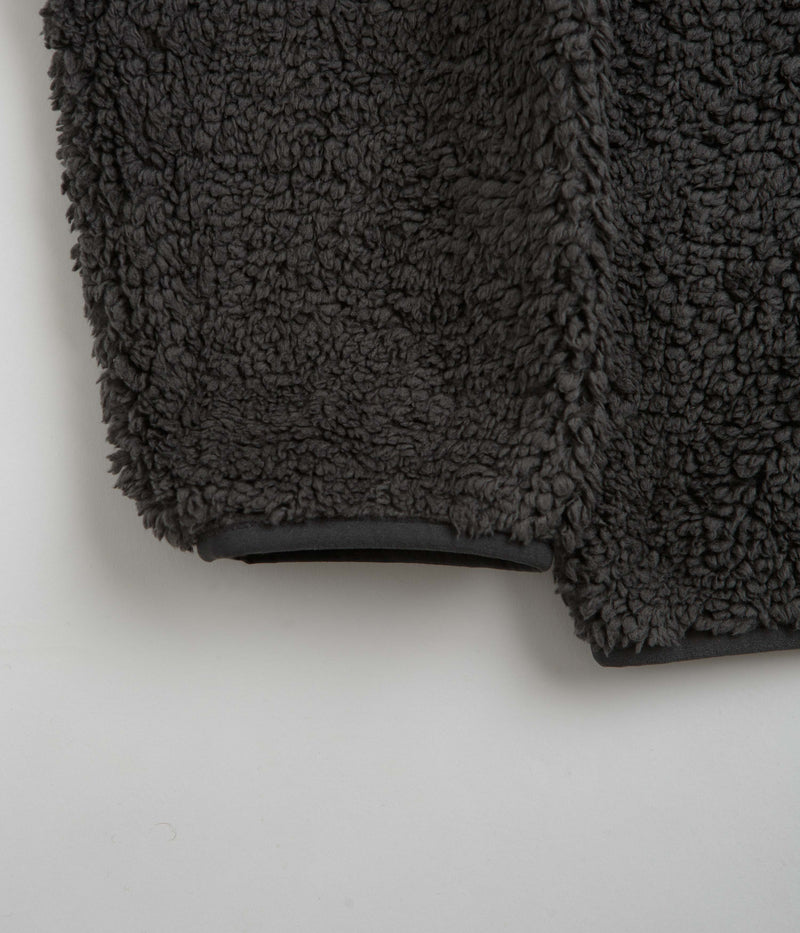 Pop Trading Company Arch 1/2 Zip Fleece Sweatshirt in Charcoal
