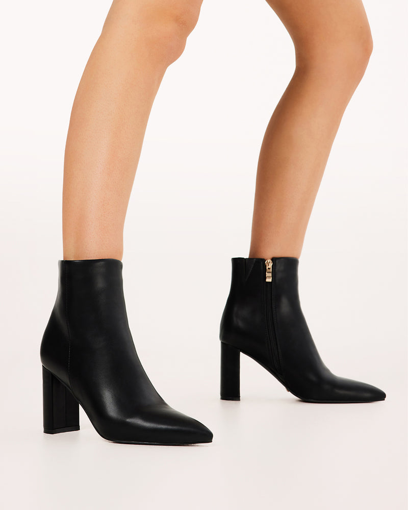 RENETA - BLACK-Boots-Billini-Billini