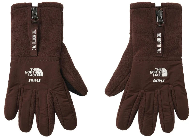 SKIMS x TNF Retro Denali Fleece Gloves Cocoa