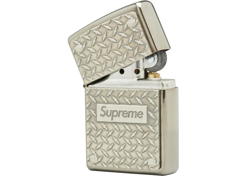 Supreme Diamond Plate Zippo Metal