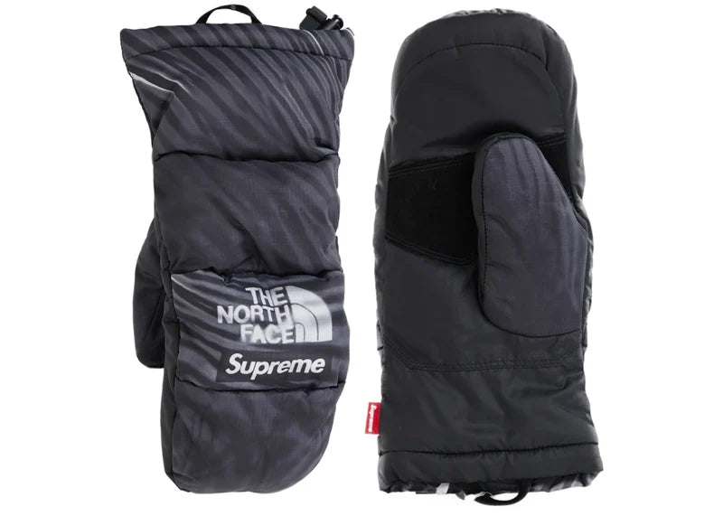 Supreme The North Face Printed Montana Trompe L'oeil Mitt Black
