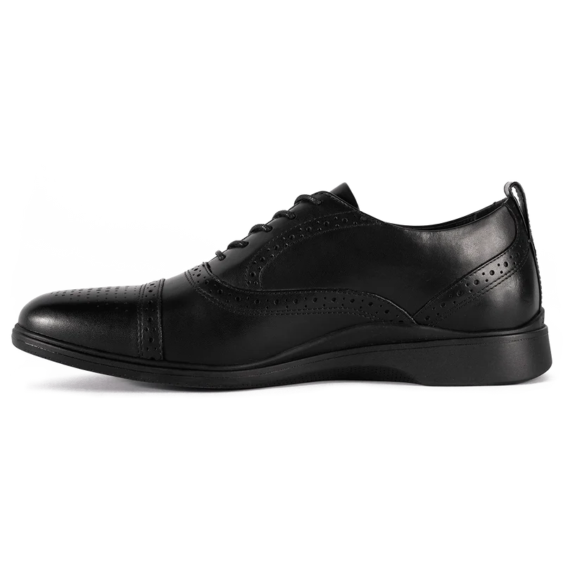The Cap-Toe in Obsidian Black by Amberjack - Medial View