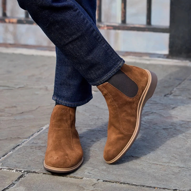 chelsea grizzly with dark wash jeans