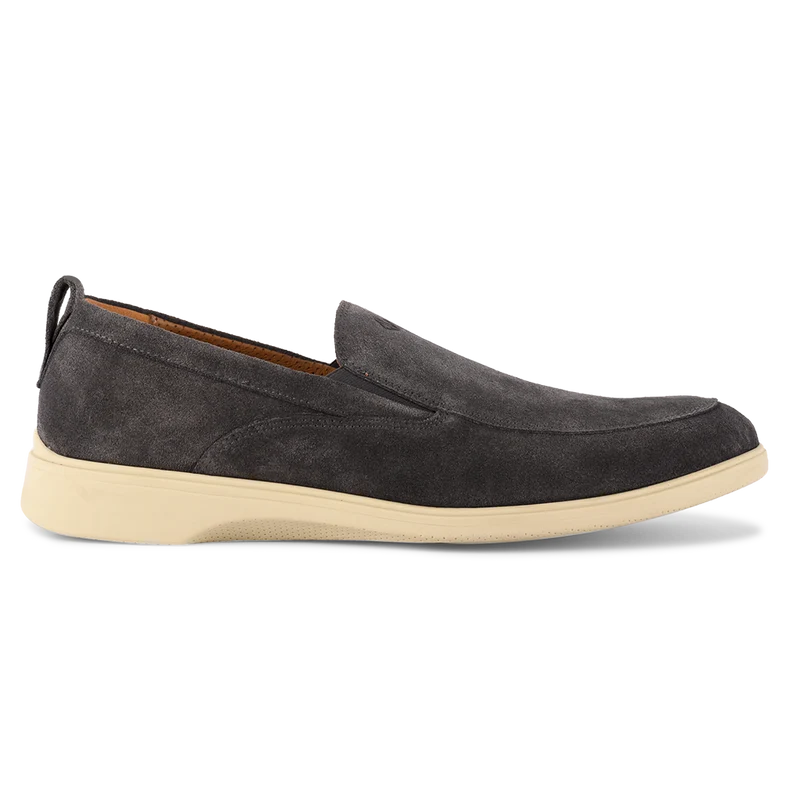 The Slip-On in Carbon by Amberjack - Lateral View