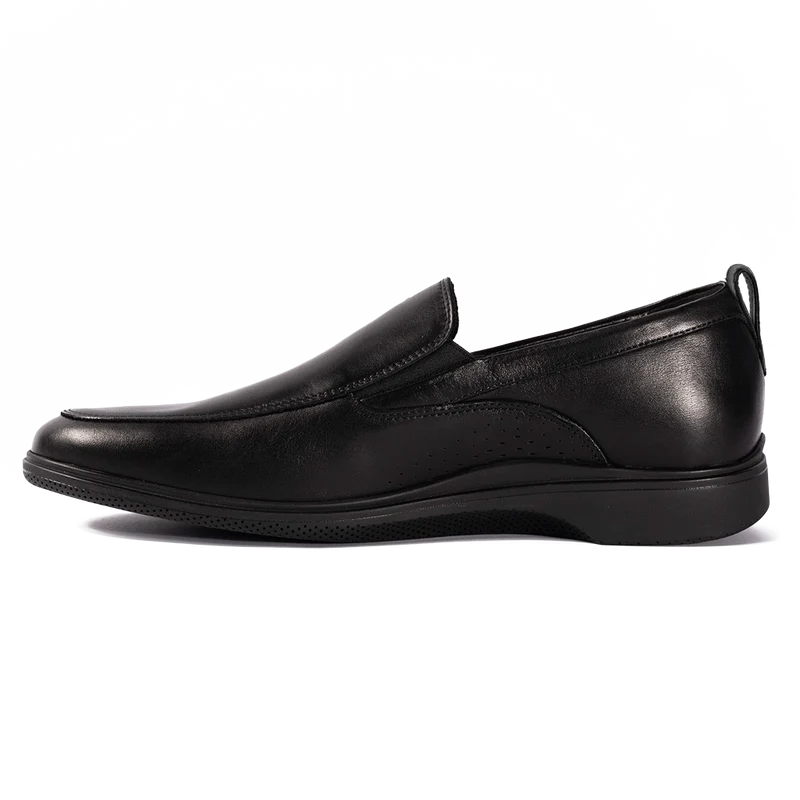 The Slip-On in Obsidian by Amberjack - Medial View